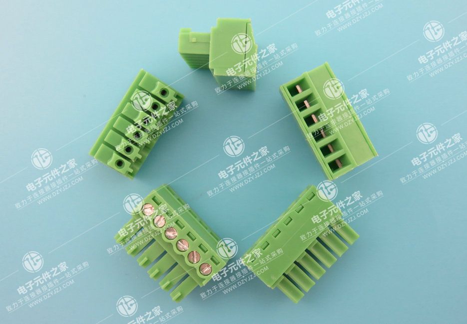 插拔式接线端子 间距3.5 弯头
