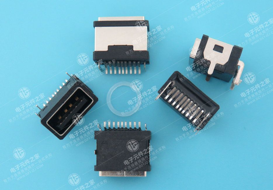 防水USB 3.0 AF 板上型 无柱