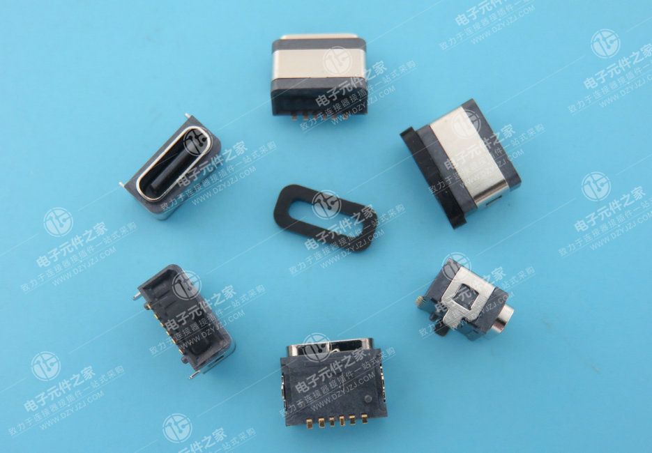 USB TYPE C 防水母座6P 板上型 带柱两脚