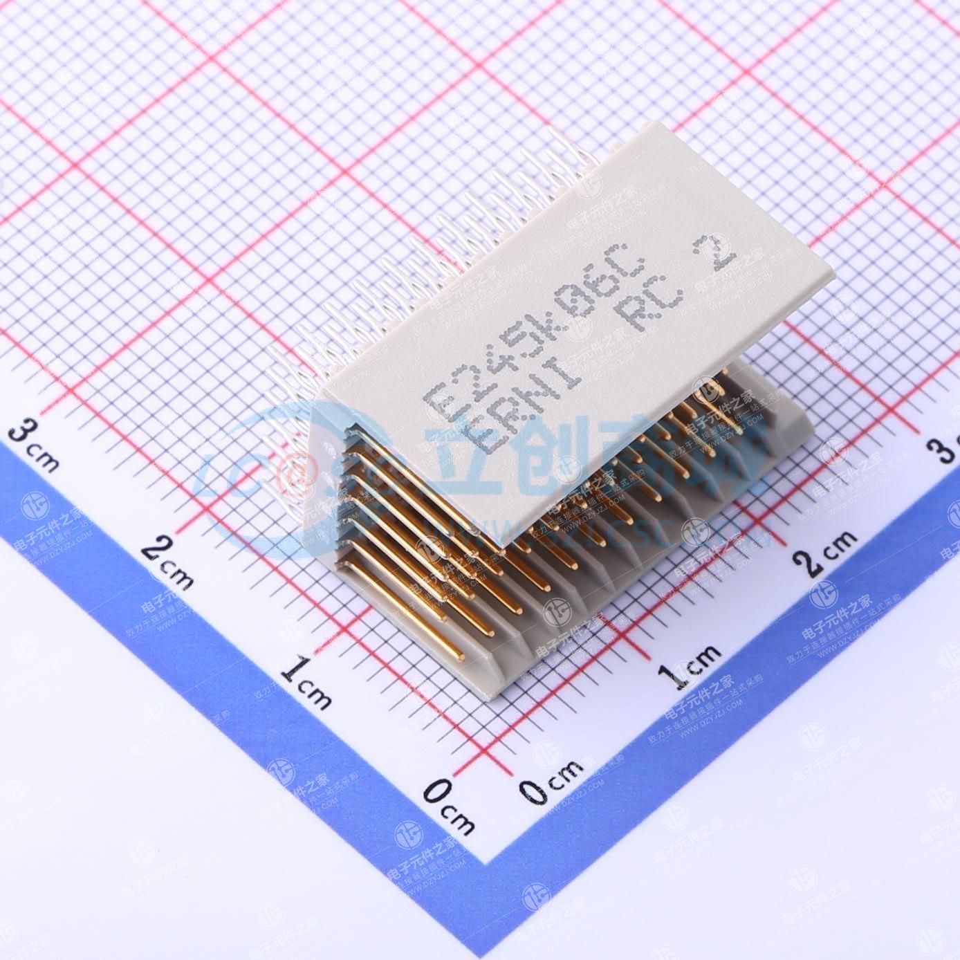 停产 间距:2mm PIN:77P 公 直插