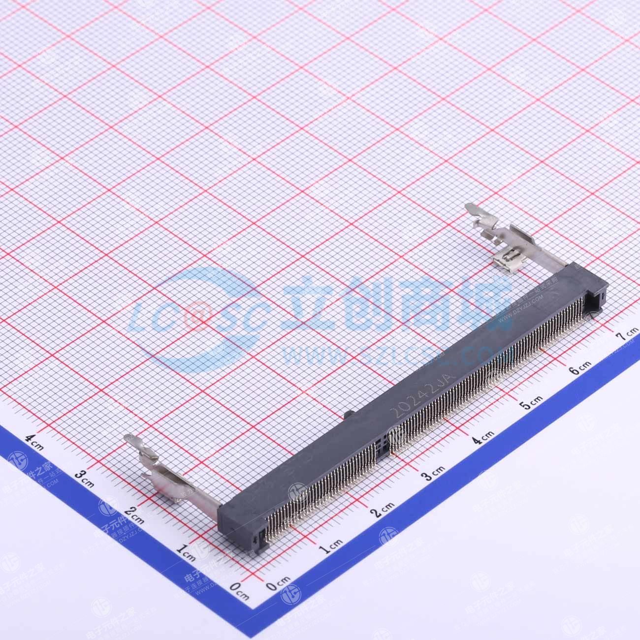 DDR3 SODIMM 插座,0.6mm间距204针,5.2mm高度标准型