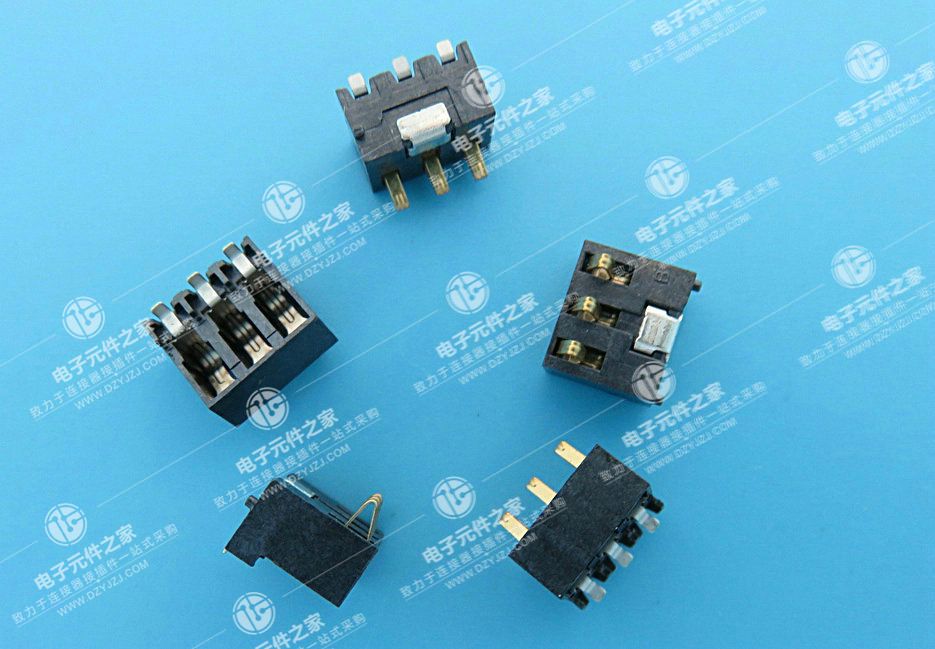 2.5PH 3P 6.5H侧压电池座 6.8柱