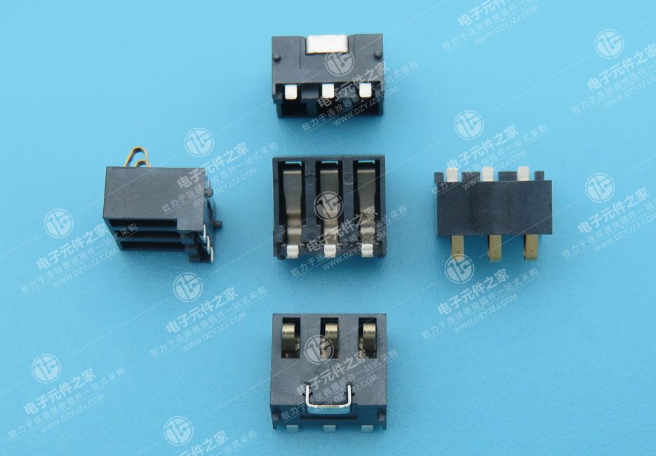 2.5PH 3P 6.5H侧压电池座 6.8柱