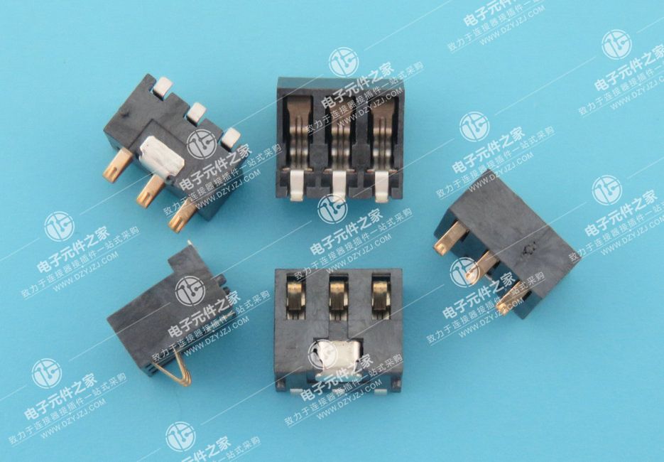 2.5PH 3P 6.5H侧压电池座 6.8柱
