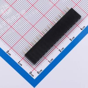 间距:2.54mm 直插