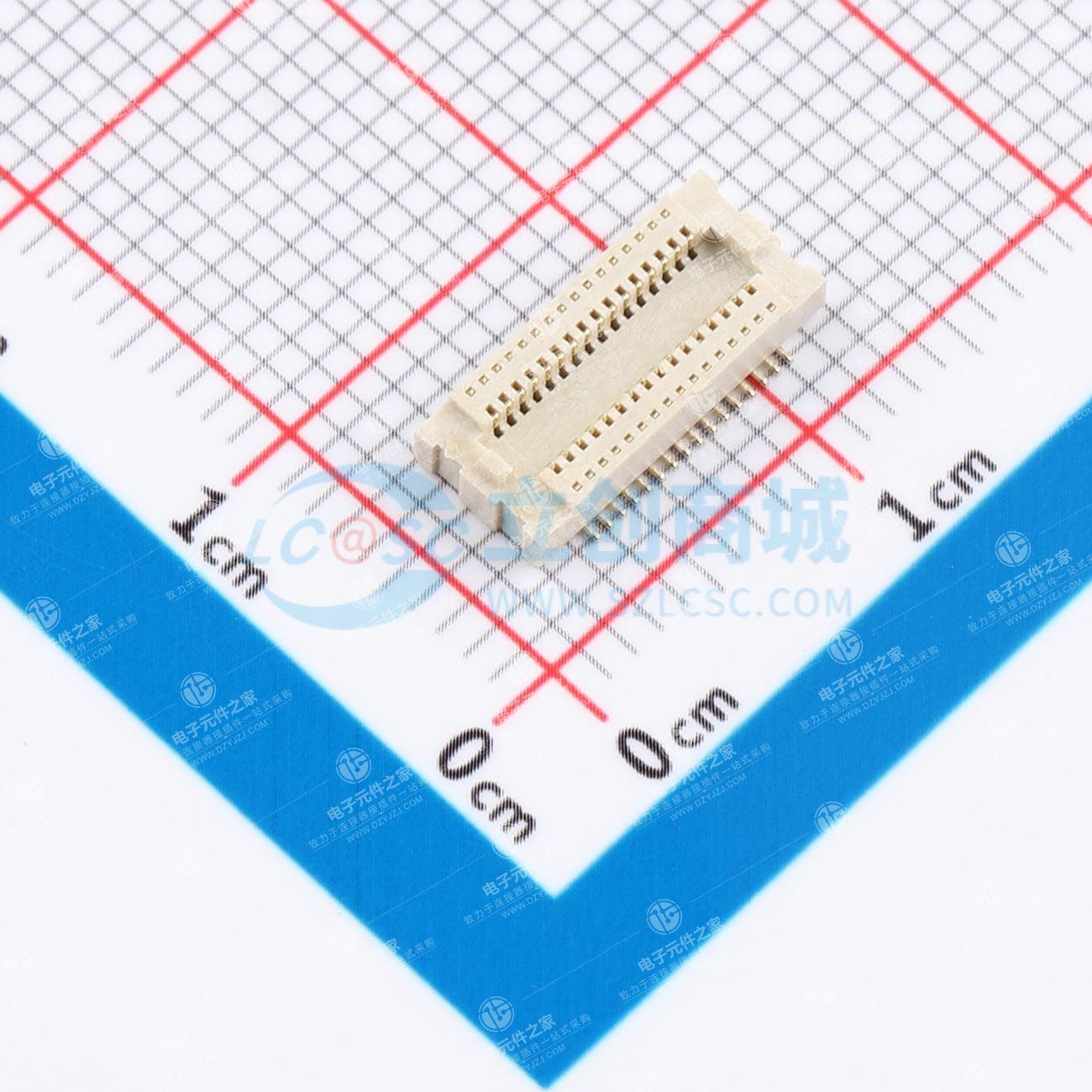 PIN:32P 间距:0.5mm 立贴