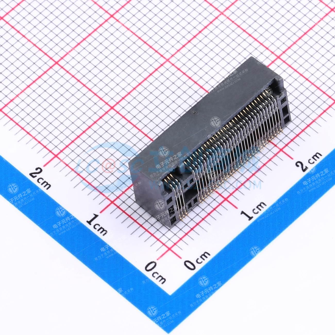 黑色 M.2 A KEY GEN4 8.5H高度 SMT 67PIN (75pins) 镀金1u 75PIN连接器