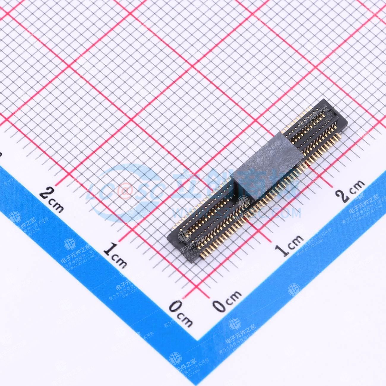 PIN:90P 间距:0.5mm 立贴