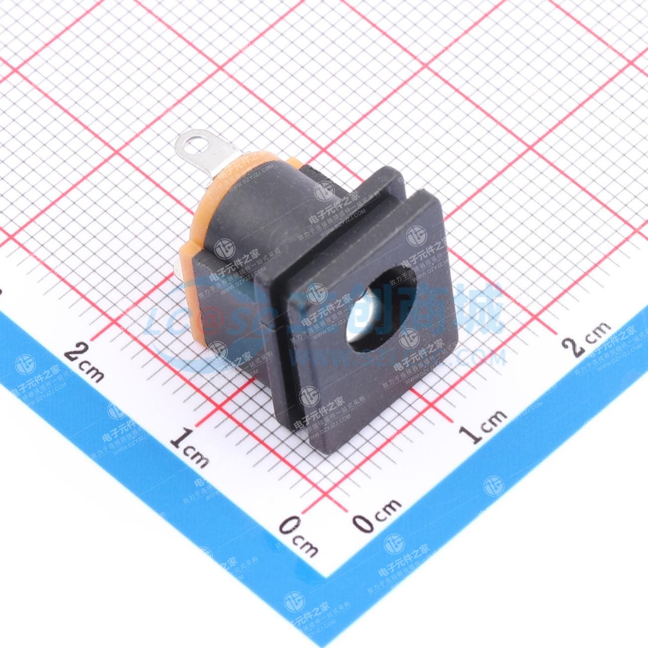 DC电源插座 内径:2mm 外径:6.4mm