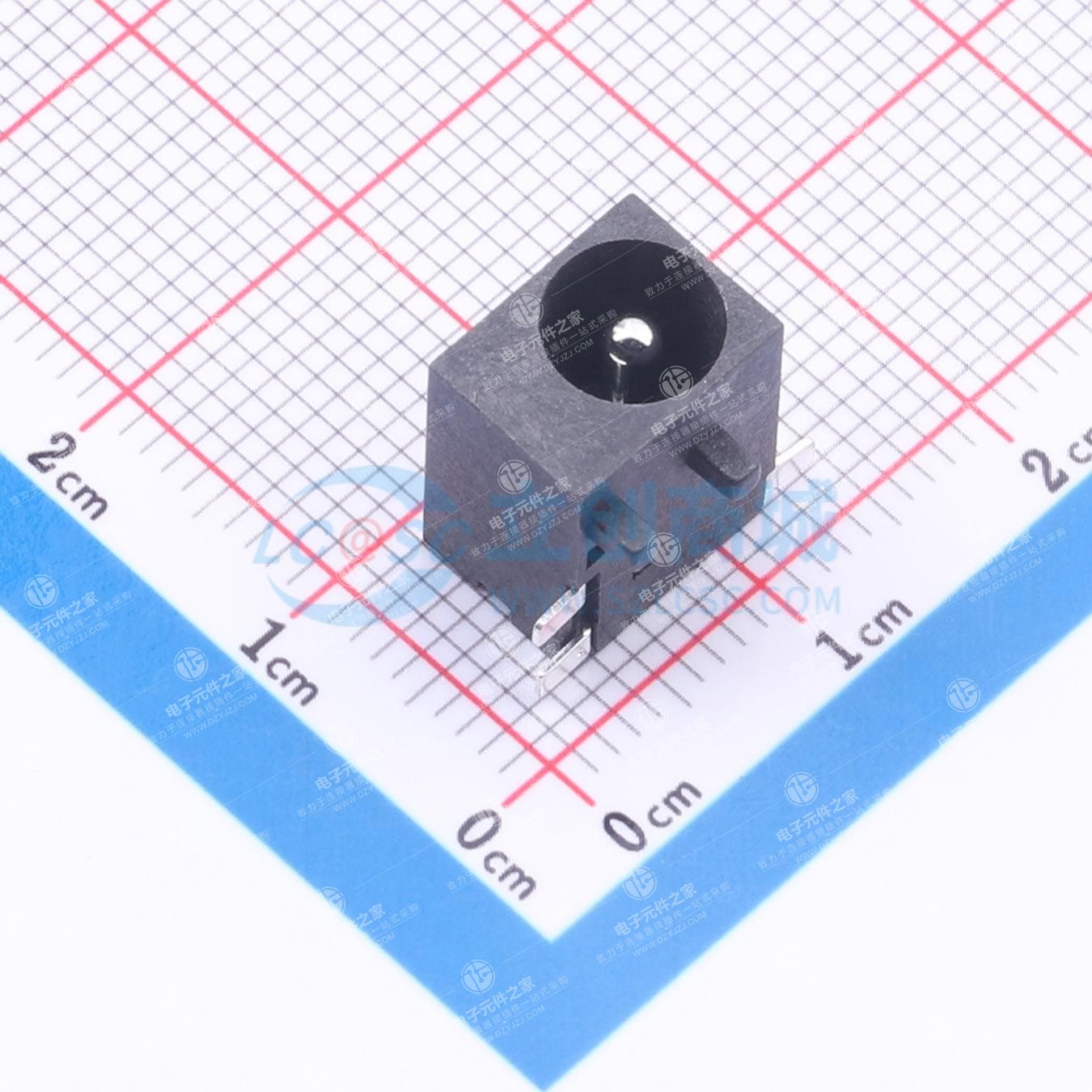 DC电源插座 内径:2mm 外径:6mm
