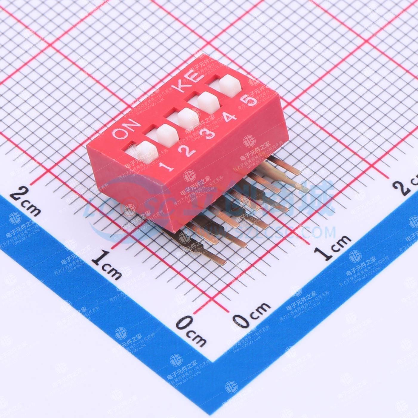 2.54mm 宽体红色5位弯脚90°拨码开关