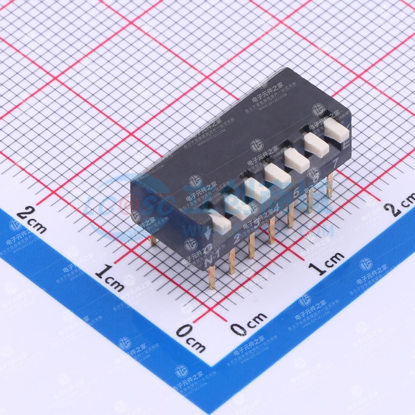 2.54mm 7位插件琴键式拨码开关