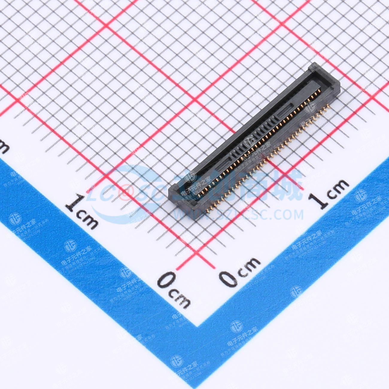 PIN:70P 间距:0.4mm 立贴