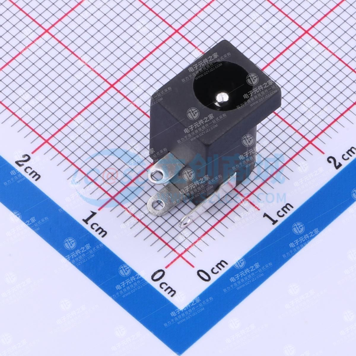 DC电源插座 内径:2mm 外径:6.3mm