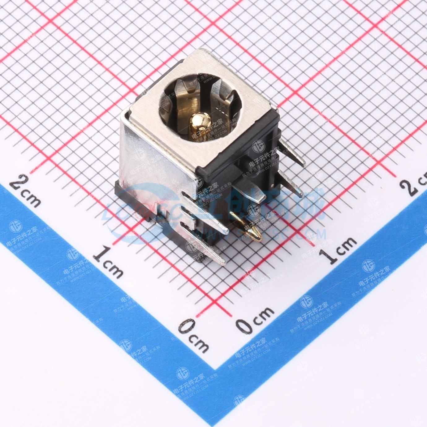 DC电源插座 内径:2mm 外径:6.8mm