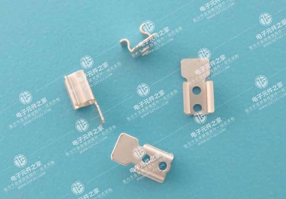 H1.65mm 线夹(1.37mm CABEL线)L4.5XW2.27XH1.65