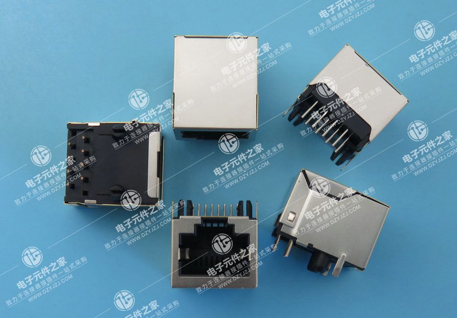 RJ45 90°DIP 体长18（带屏蔽壳）