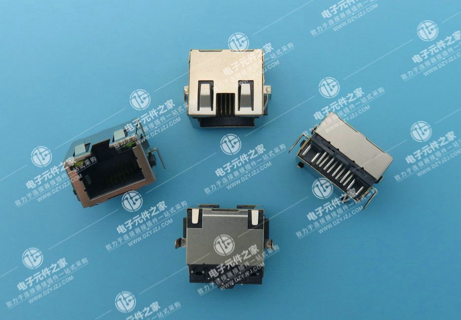 RJ45 90°DIP 带灯带弹 沉板