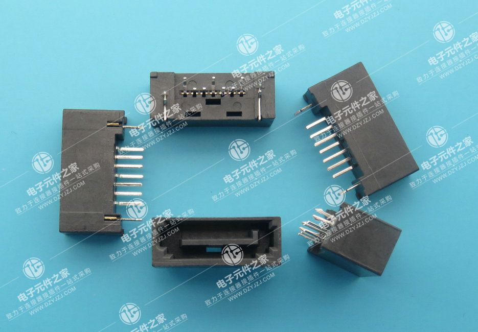 SATA 7P 全包不开窗B型 鱼叉脚