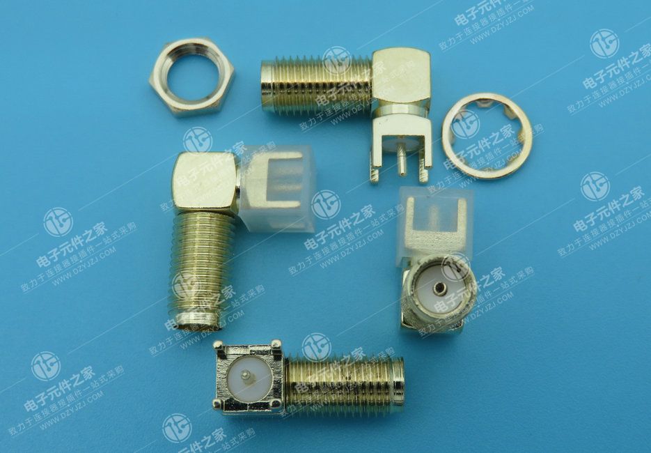 SMA 带孔90°DIP L17.0 11牙