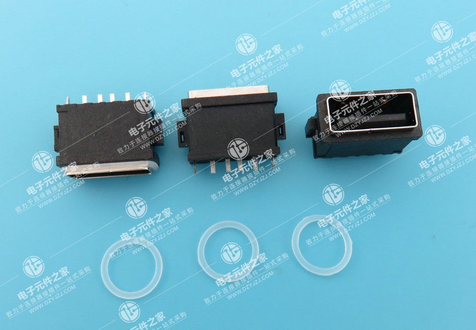 USB 2.0 AF 立式带耳 带防水胶圈
