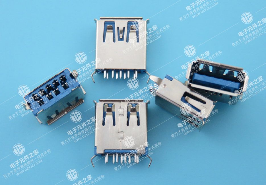 USB 3.0 AF 180°DIP 弯脚有边 体长13.7