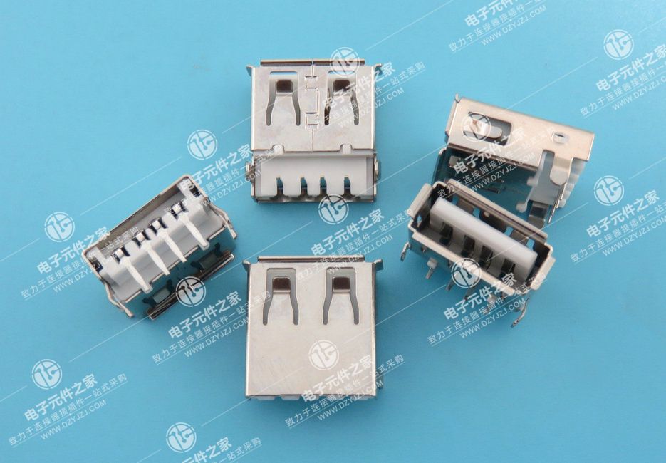 USB AF 90° 沉板 有卷边弯脚