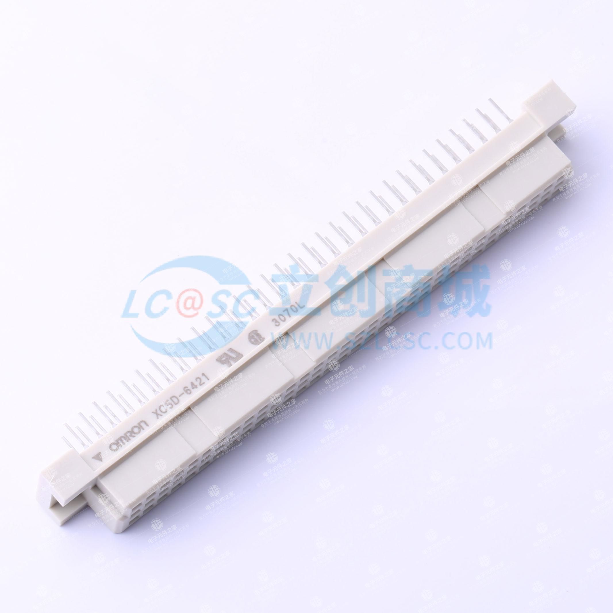 PIN:64P 间距:2.54mm 直插