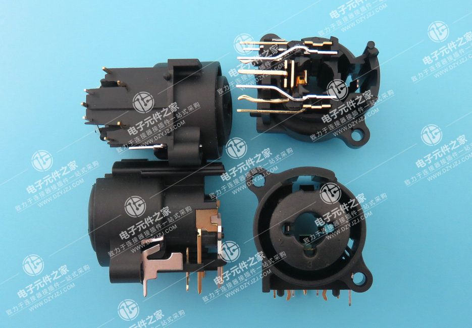 XLR-11W-N3B 卧式7P